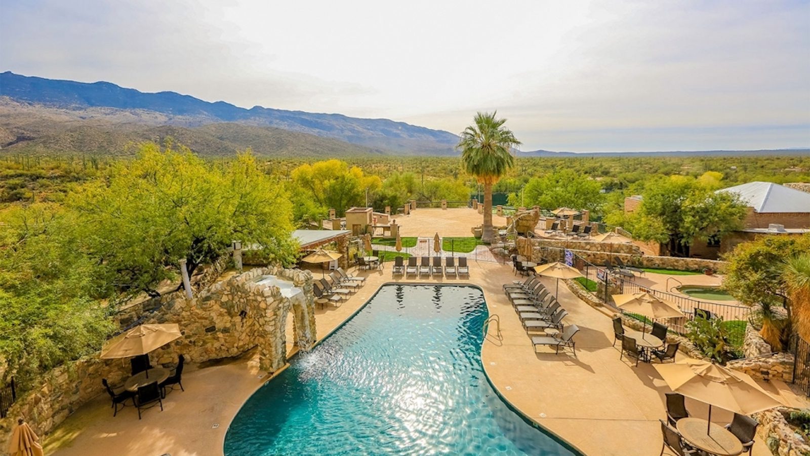 7 Best Arizona Dude Ranches for Families (2023) - FamilyVacationist