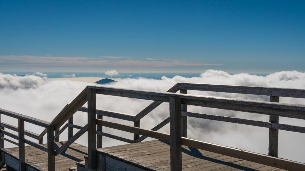 Jalur pejalan kaki di puncak Gunung Washington, New Hampshire (Foto: Shutterstock)