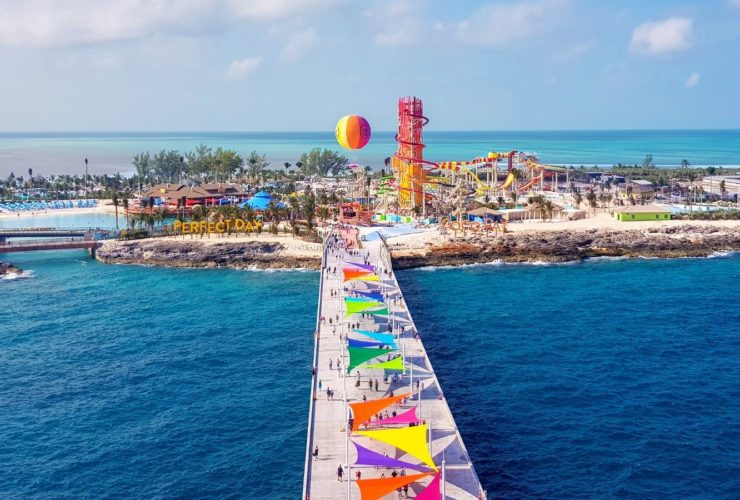 The pier at Perfect Day at CocoCay (Photo: Royal Caribbean)