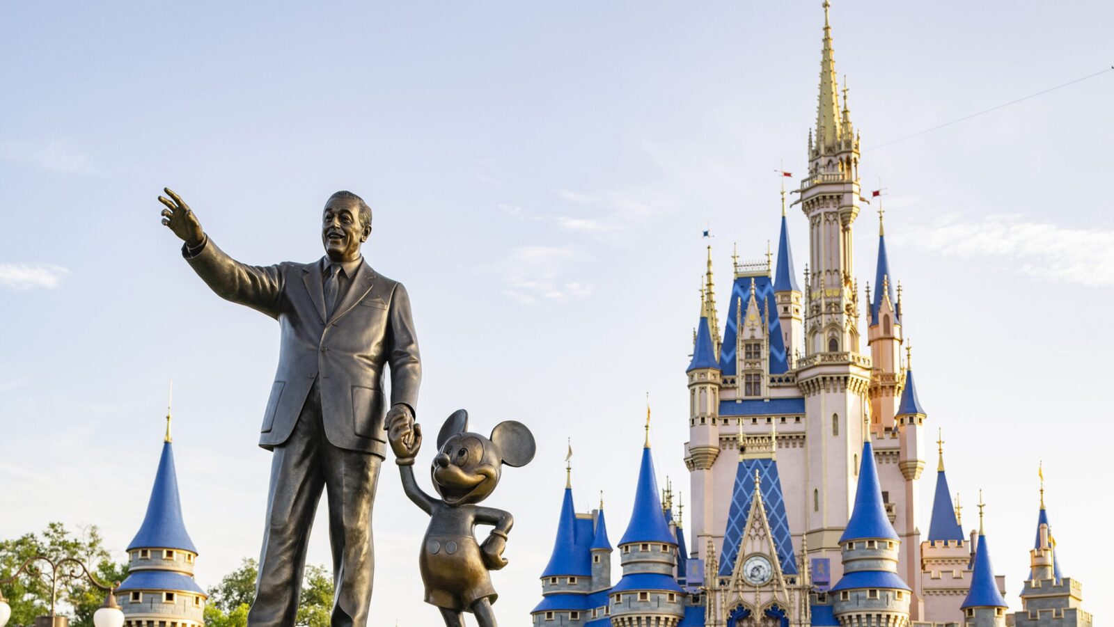 Cinderella Castle with the Partners statue in front of it