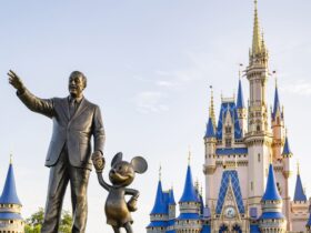 Cinderella Castle with the Partners statue in front of it