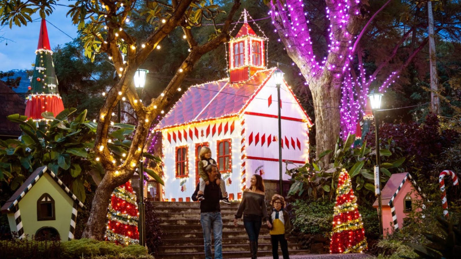 Christmas Family Vacation 10 Magical Ideas FamilyVacationist