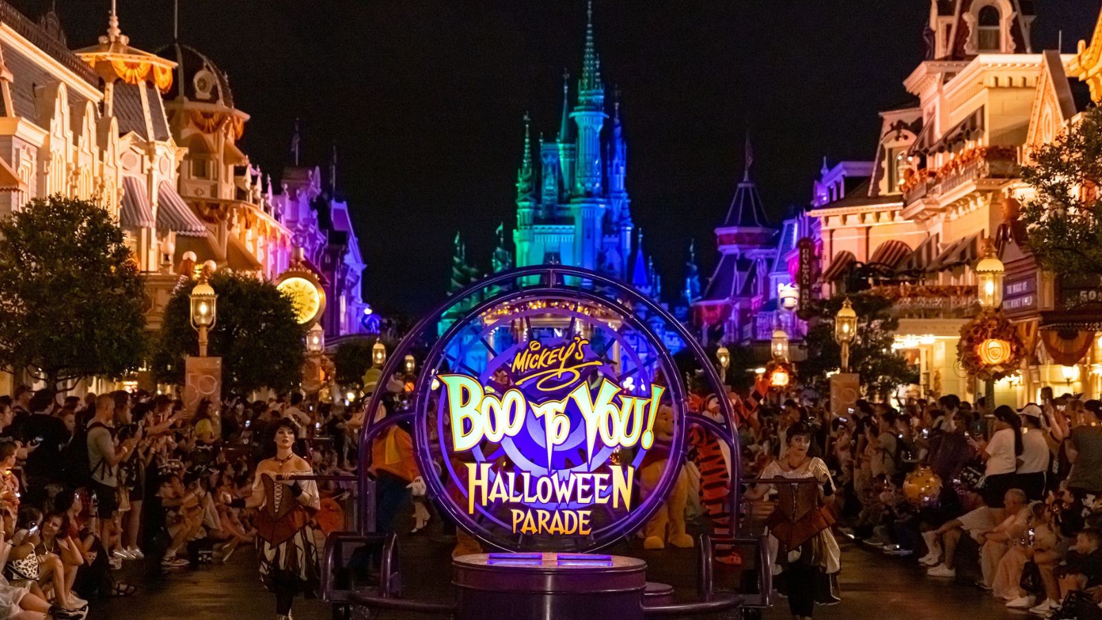 5 Best Halloween Vacations in the U.S. for Families (2024