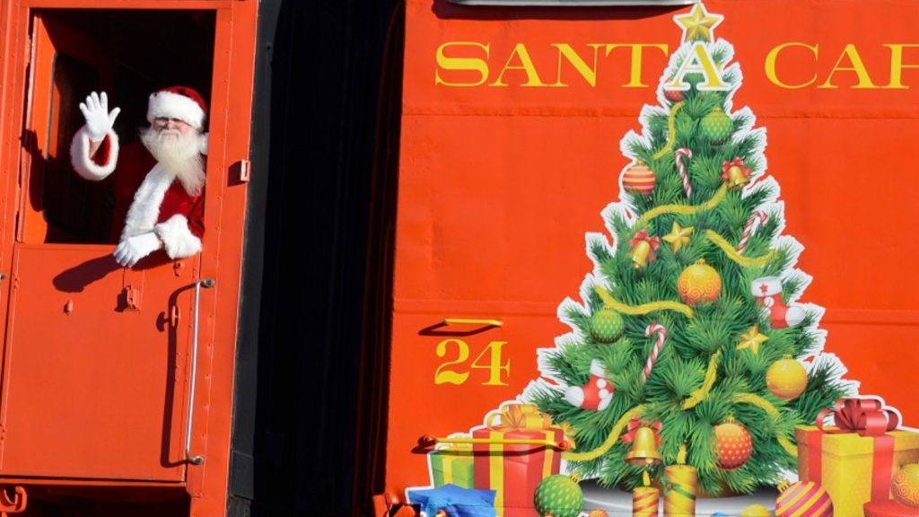 Wisconsin's Santa pizza train (Photo: Wisconsin Great Northern Railroad)