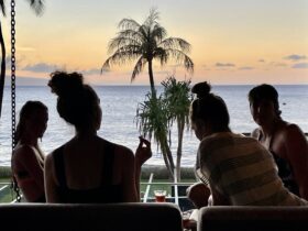 women on a girls getaway on Maui in Hawaii