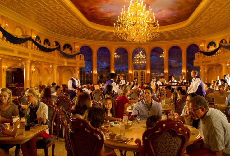 Magic Kingdom guests dine in splendor at Be Our Guest (Photo: Disney)