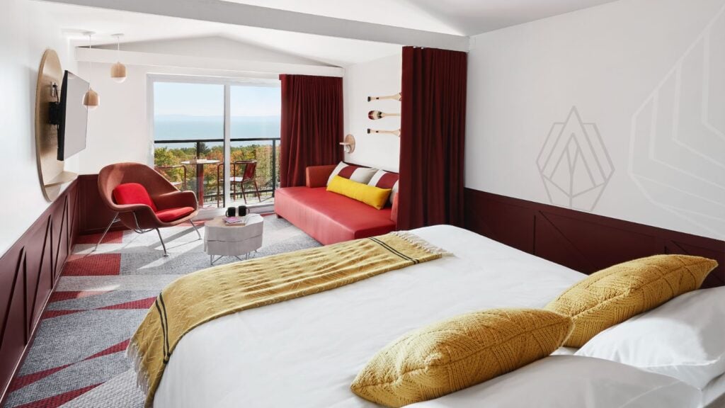 Resor ini memiliki 302 kamar tamu dan 25 suite mewah (Foto: Club Med)