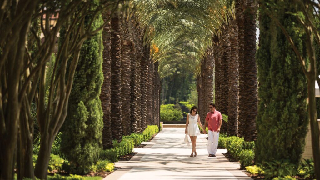 Walking path at the Four Seasons Resort Orlando at Walt Disney World (Photo: Four Seasons)