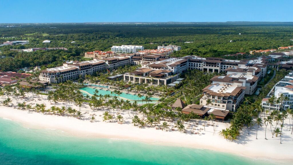 Lopesan Costa Bavaro Resort in Punta Cana (Photo: Lopesan Costa Bavaro)