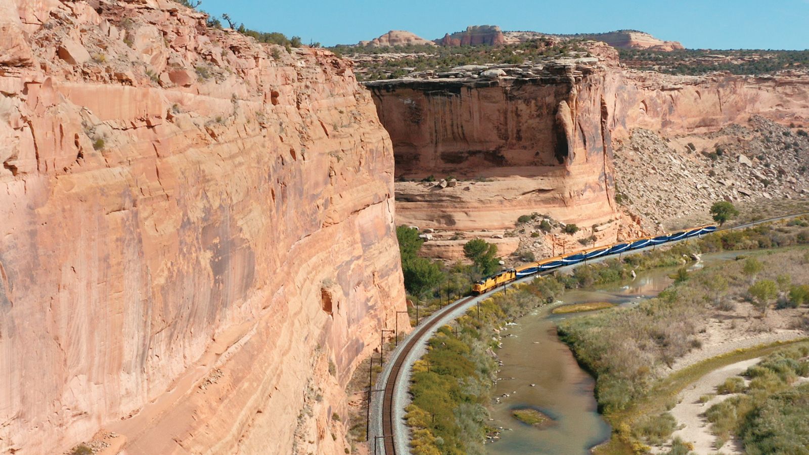 Explore North America with these 11 scenic train vacations (2025 ...