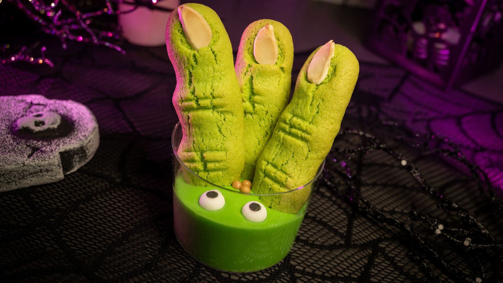 Complete Guide to Mickey's Not-So-Scary Halloween Party - FamilyVacationist