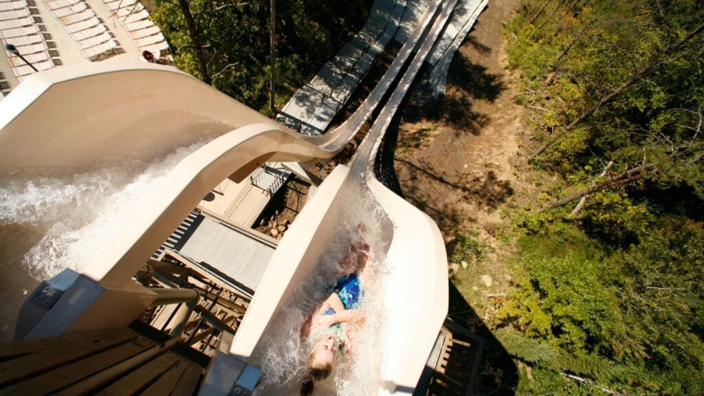 Dollywood Water Park Ride
