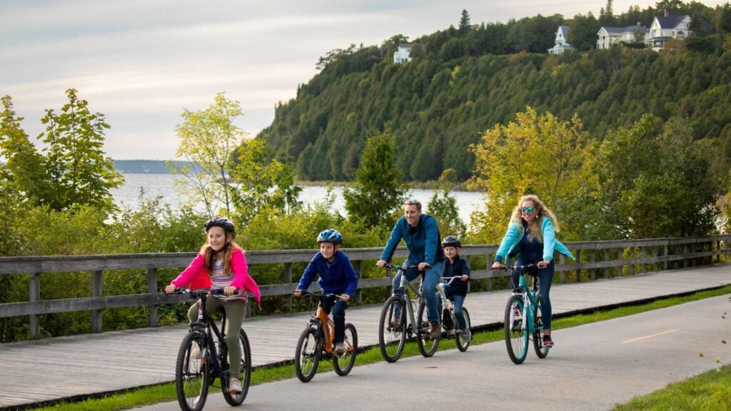 Family biking on Mackinac Island (Photo: Mackinac Island Tourism)