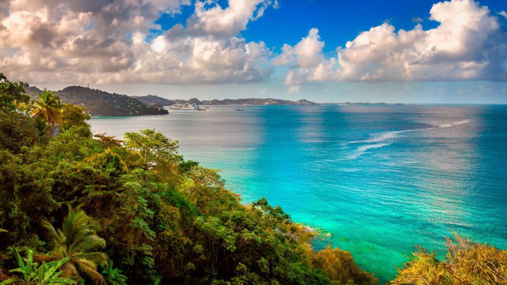 Grand Mal Bay on the island of Grenada (Photo: Shutterstock)