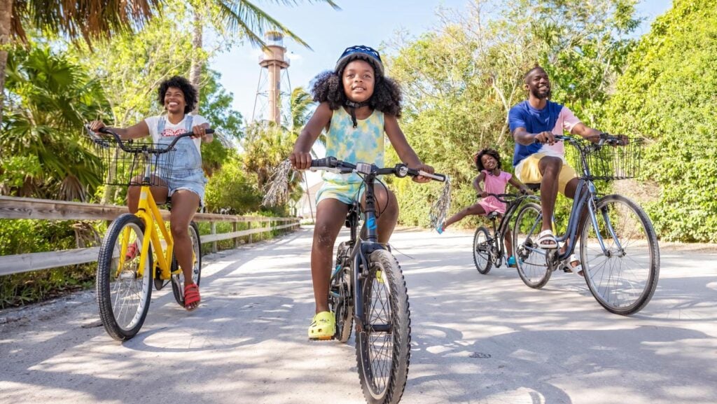 Sanibel Family Biking - Sanibel Family Vacation