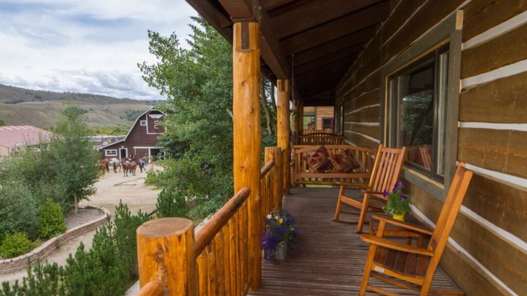 C Lazy U Ranch's luxe cabins come with stone fireplaces and hand-crafted furniture (Photo: C Lazy U Ranch)