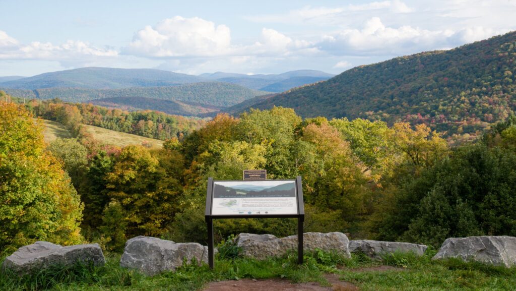 A scenic vista during the fall on a hiking trail in the Great Western Catskills