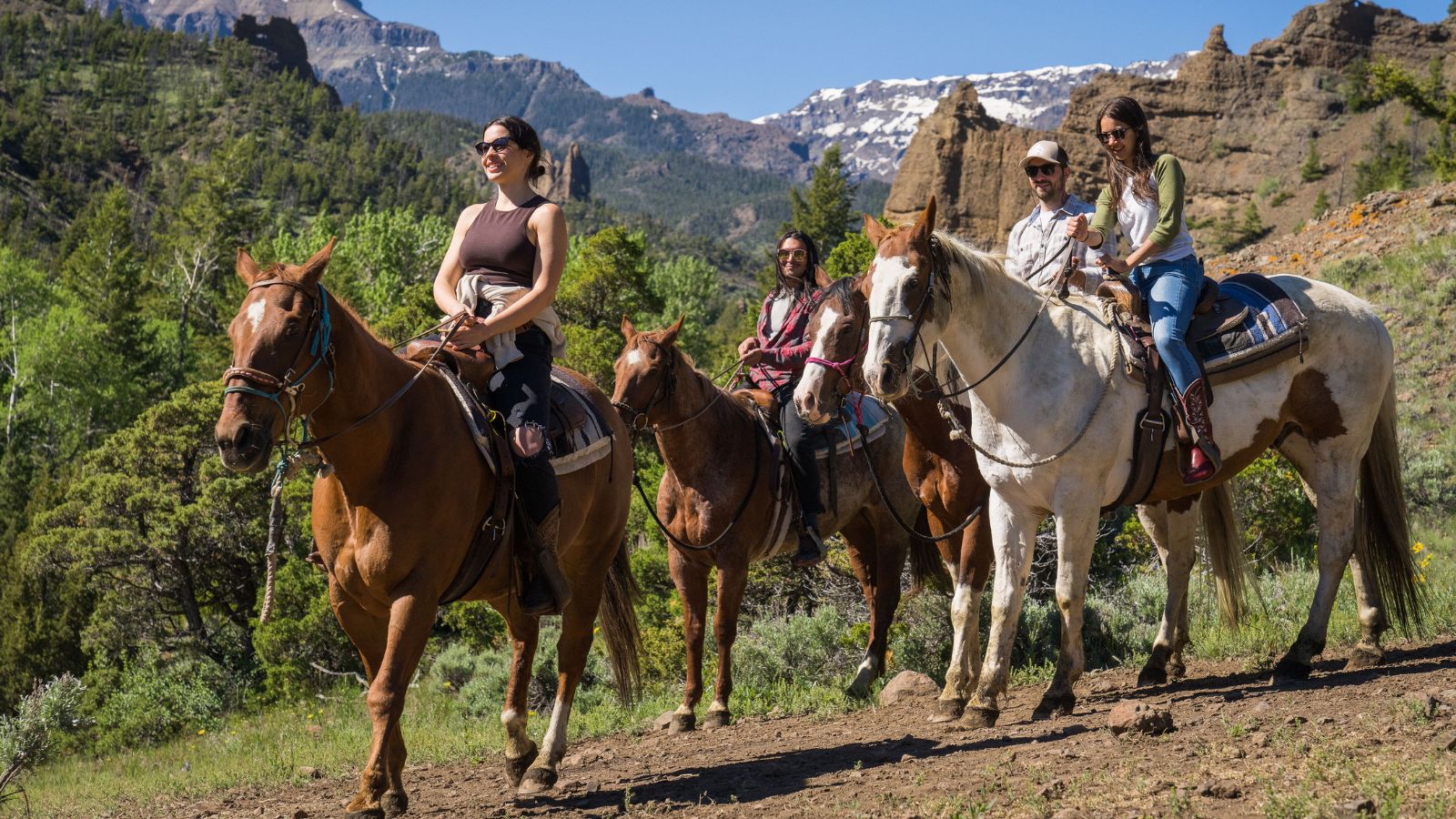 Horseback Riding in Cody, Wyoming (Photo: Cody Yellowstone)