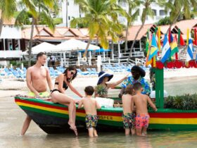 Family beach fun at Windjammer Landing Villa Beach Resort in St. Lucia (Photo: Windjammer Landing Villa Beach Resort)