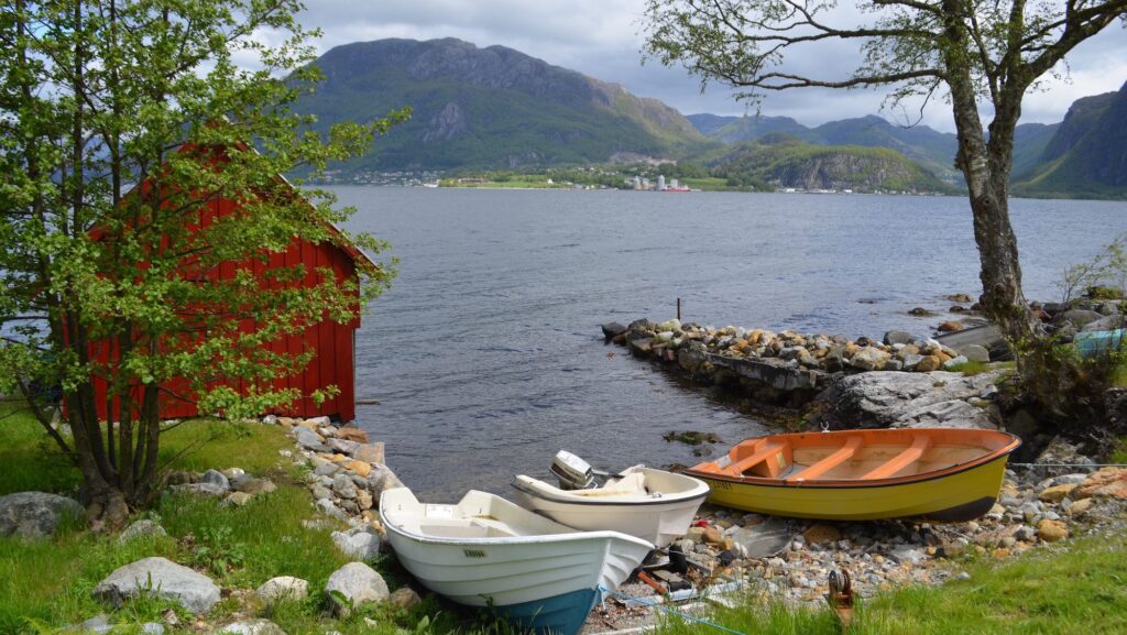 Bakernes Paradis at the entrance to the Lysefjord