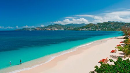 Coyaba Beachfront at Grand Anse Beach (Photo: Grenada Tourism Authority)