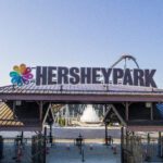 front entrance of Hersheypark theme park in Pennyslvania