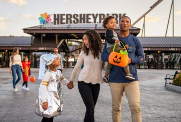 Family visiting Hersheypark for Halloween