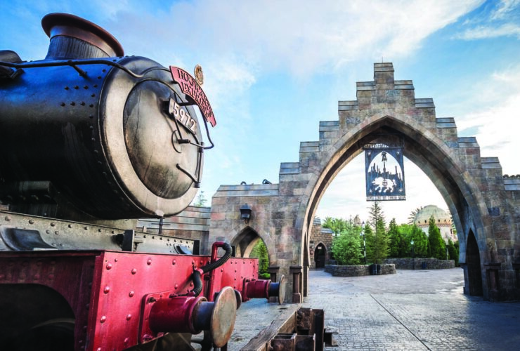 Hogwarts Express at the entrance to Hogsmade Village at Islands of Adventure