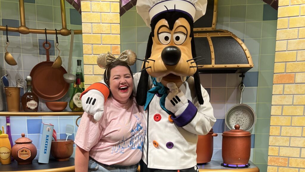 Megan at Goofy's Kitchen for the holidays at Disneyland