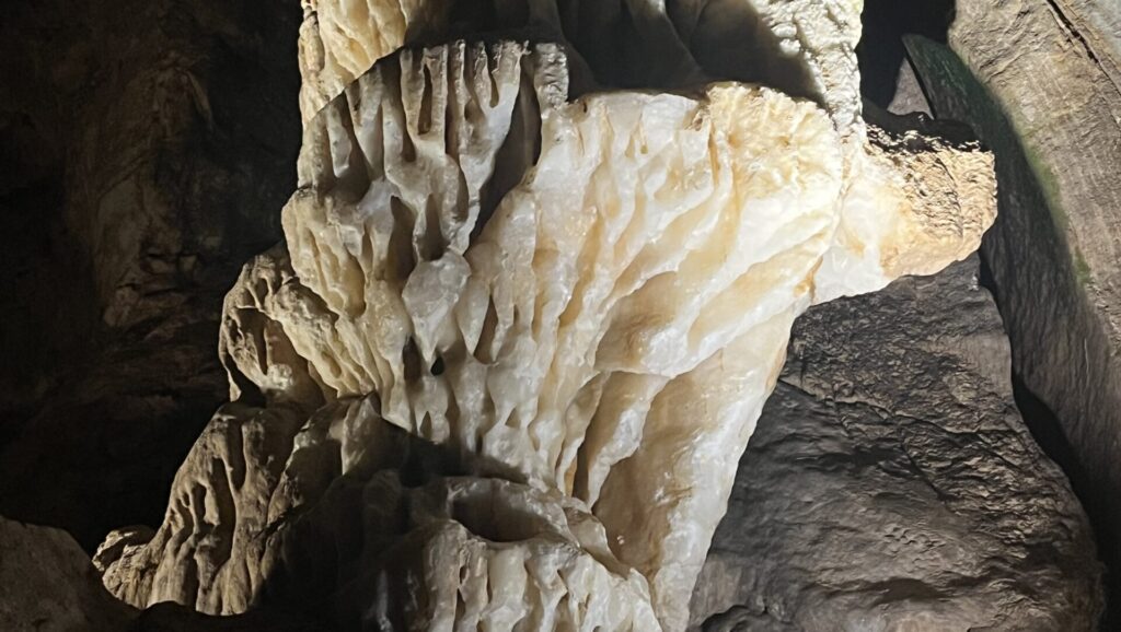 Rock formations inside Marvel Cave at Silver Dollar City