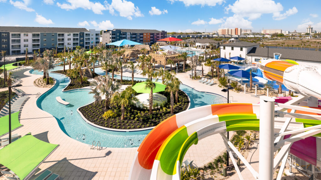 The Lazy Loop river is one of many features at the Aqua Bay water park (Photo: Villatel Orlando)