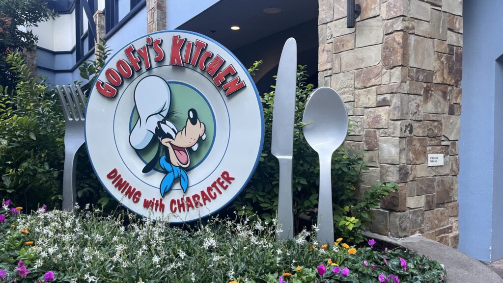 Entry sign for Goofy's Kitchen at the Disneyland Hotel