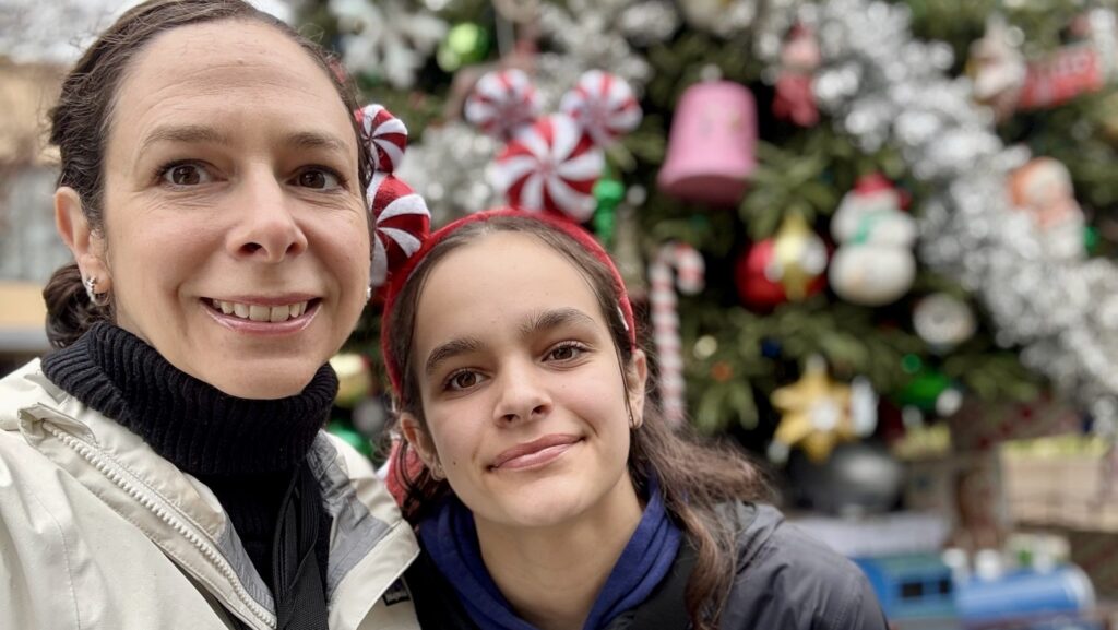 Kathryn Sarkis and her daughter at Disneyland for the holidays