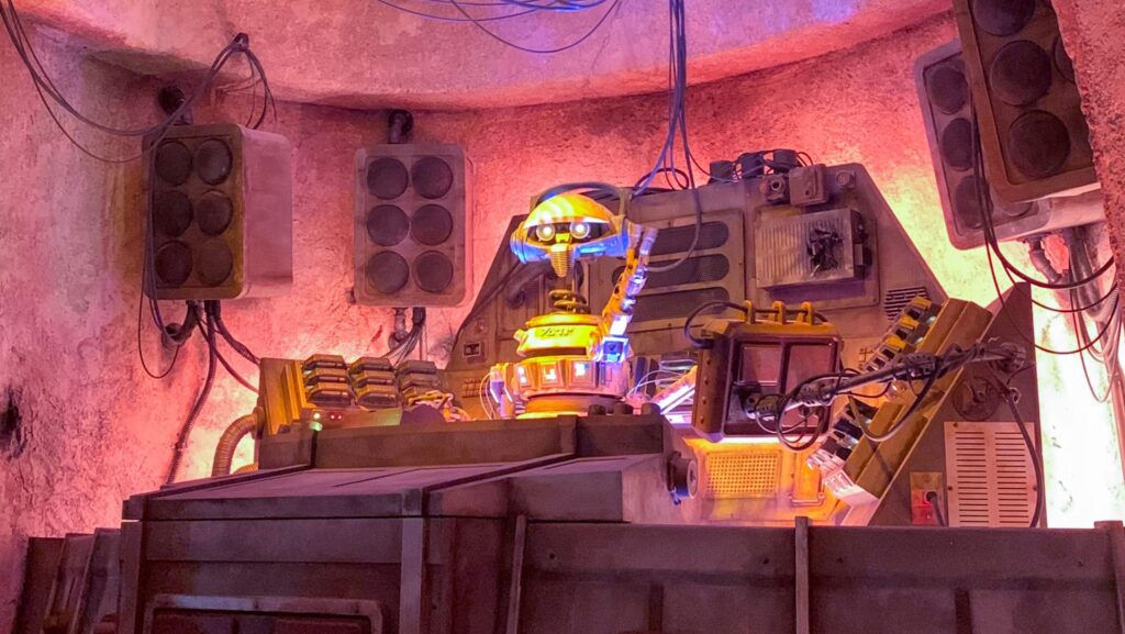 DJ R-3X Droid Audio-Animatronic inside Oga's Cantina at Disneyland Resort