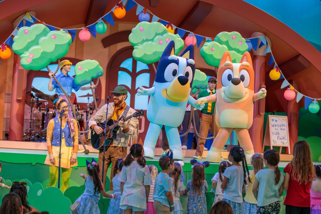 Bluey's Best Day Ever stage show at Disneyland Park