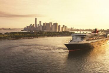 Cunard Queen Mary 2 in New York City