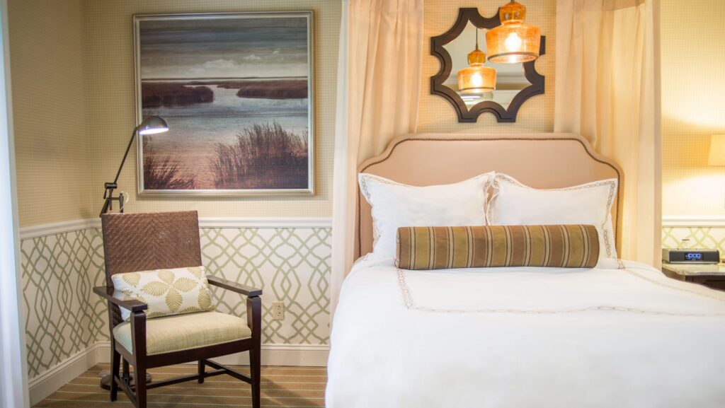 The interior of a Mansion Wing guest room at Ocean Edge Resort & Golf Club