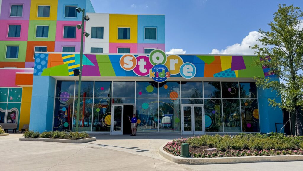 Universal Kids Resort Store